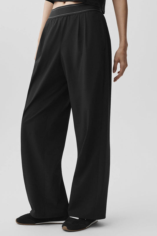 The Everyday Wide-Leg Trousers