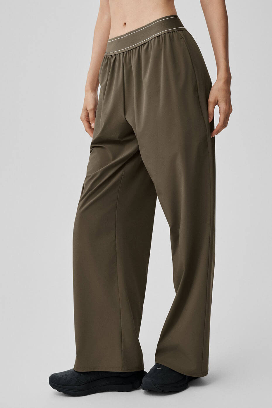 The Everyday Wide-Leg Trousers